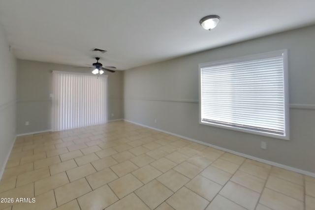 646 W ENID Avenue, Mesa, AZ 85210