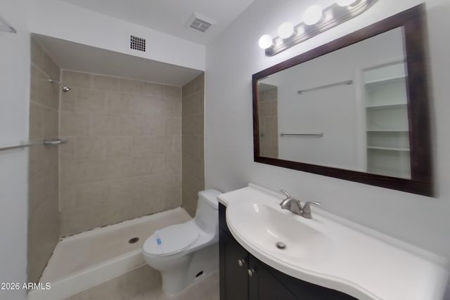 646 W ENID Avenue, Mesa, AZ 85210