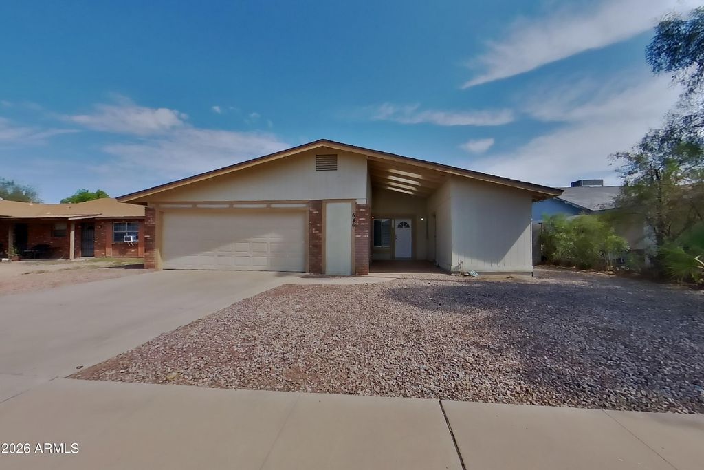 646 W ENID Avenue, Mesa, AZ 85210