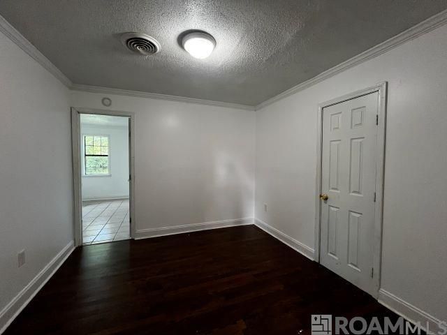 3547 Mission Dr, Baton Rouge, LA 70805