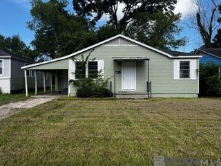 3547 Mission Dr, Baton Rouge, LA 70805