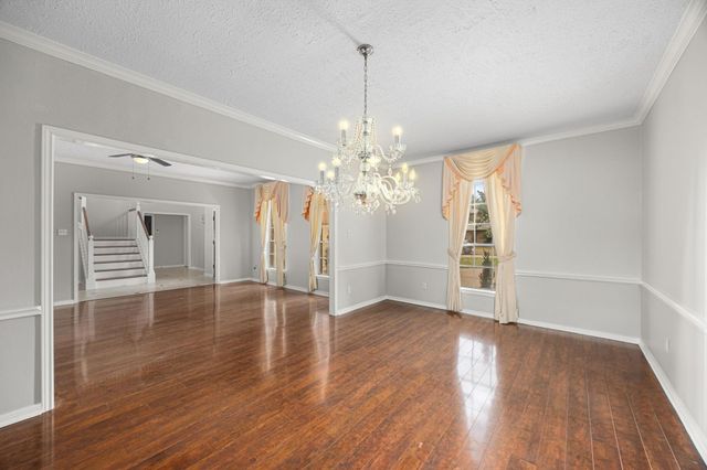 7915 Capri Circle, Houston, TX 77095