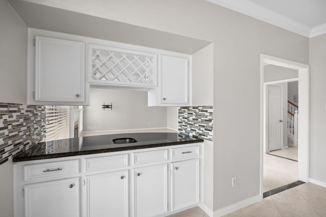 7915 Capri Circle, Houston, TX 77095