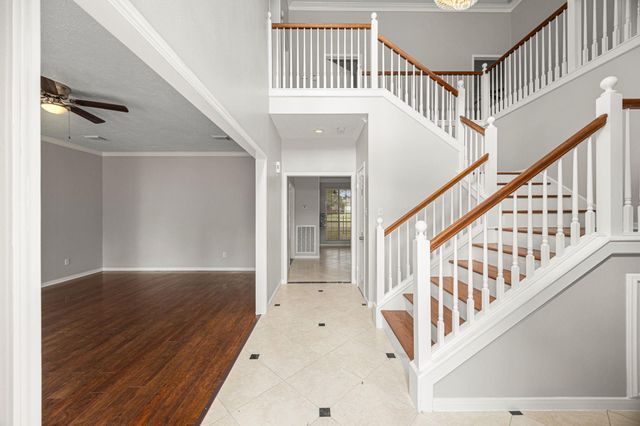 7915 Capri Circle, Houston, TX 77095