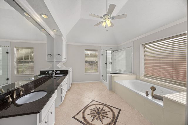 7915 Capri Circle, Houston, TX 77095