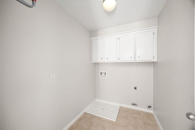 7915 Capri Circle, Houston, TX 77095