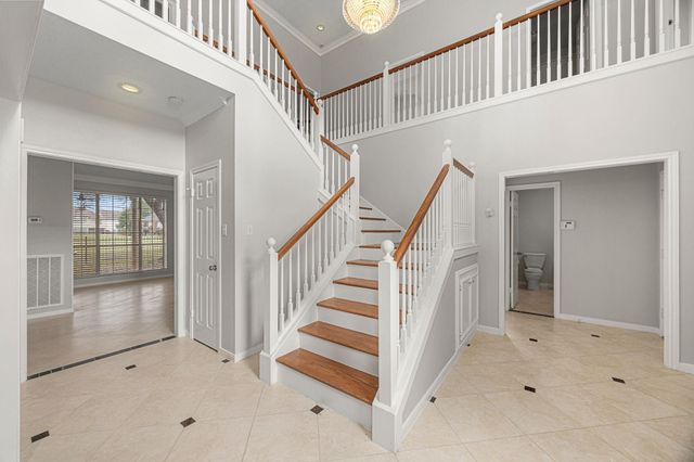 7915 Capri Circle, Houston, TX 77095