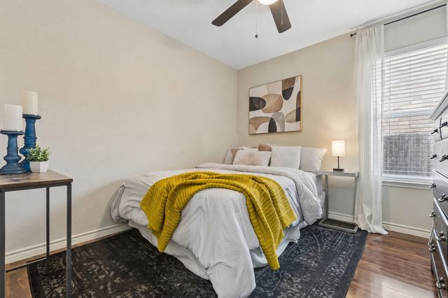 620 Sotogrande Street, Grand Prairie, TX 75051