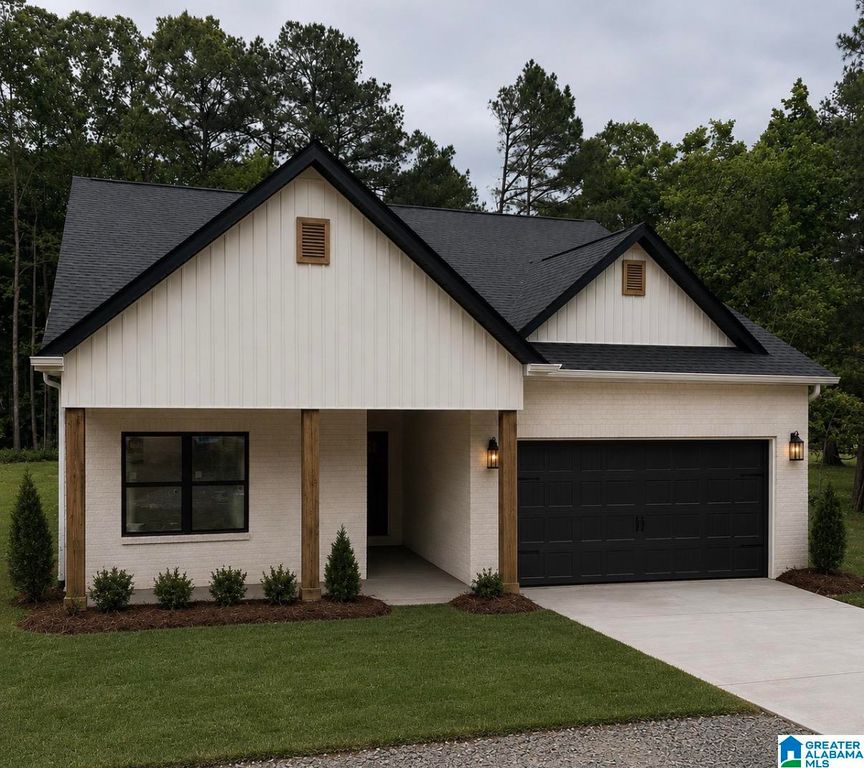 484 BLACKBERRY BOULEVARD, Springville, AL 35146