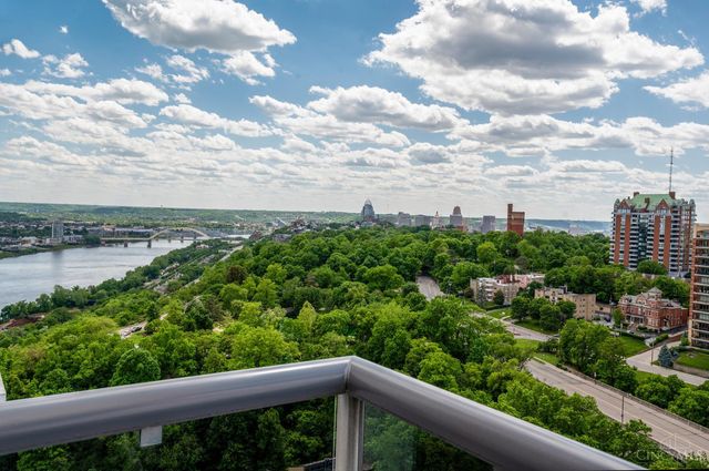 2200 Victory Parkway, Cincinnati, OH 45206