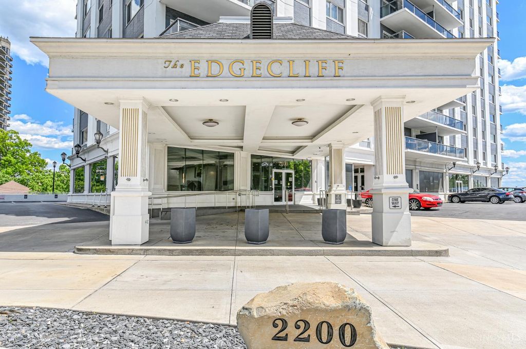 2200 Victory Parkway, Cincinnati, OH 45206