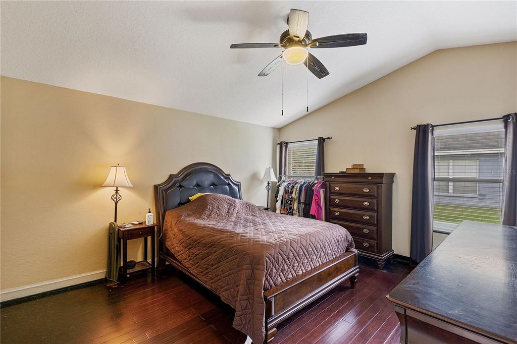 Image 17 of property listing at 4627 WHISPERING WIND AVENUE, Tampa, FL 33614