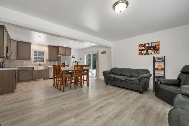 5 Granite Way, Canaan, NH 03741