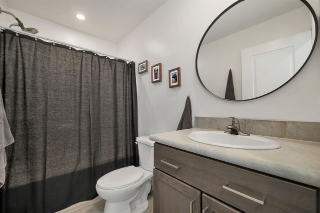 5 Granite Way, Canaan, NH 03741