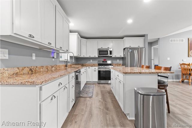 7395 Baldwin Road, Swartz Creek, MI 48473