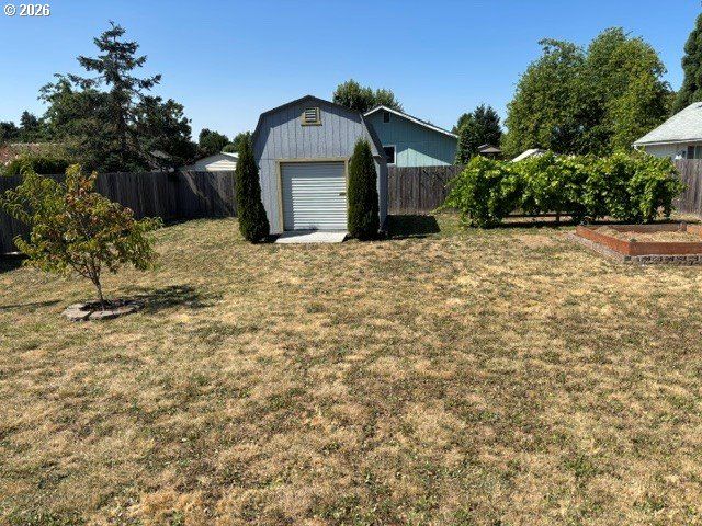 3636 VIRGINIA Ave, Springfield, OR 97478
