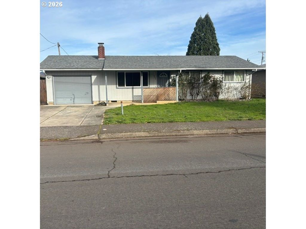 3636 VIRGINIA Ave, Springfield, OR 97478