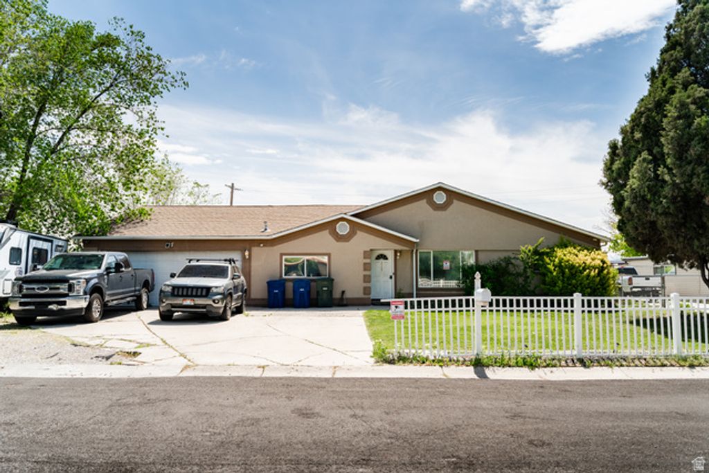 3509 W CHRISTY AVE, West Valley City, UT 84119 — exterior