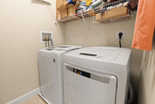 701 Crystal Way 701, Bellingham, MA 02019