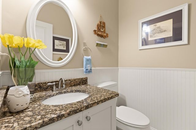 701 Crystal Way 701, Bellingham, MA 02019