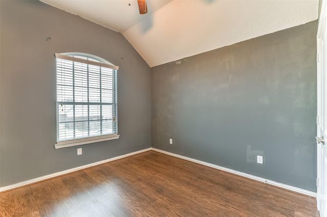 2889 Flower Creek Lane, Dickinson, TX 77539