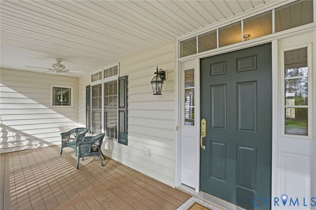 14430 Overlook Ridge Ln, Beaverdam, VA 23015