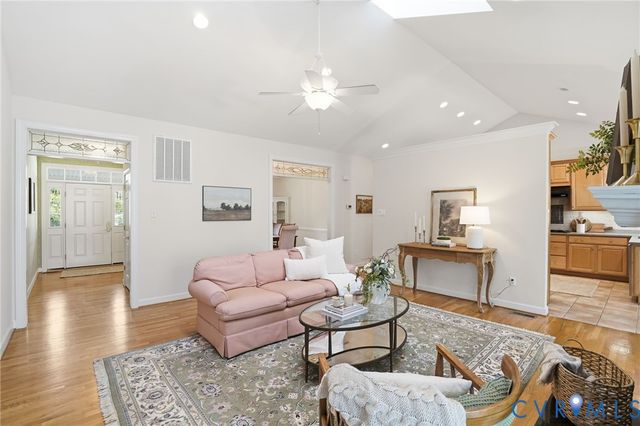 14430 Overlook Ridge Ln, Beaverdam, VA 23015
