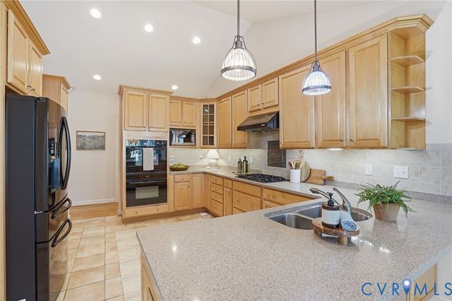 14430 Overlook Ridge Ln, Beaverdam, VA 23015