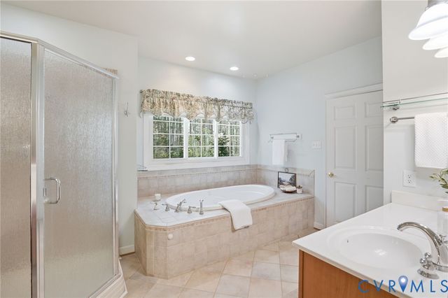 14430 Overlook Ridge Ln, Beaverdam, VA 23015