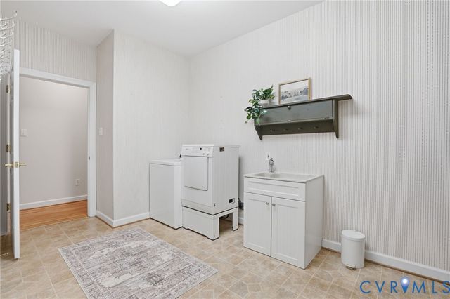 14430 Overlook Ridge Ln, Beaverdam, VA 23015
