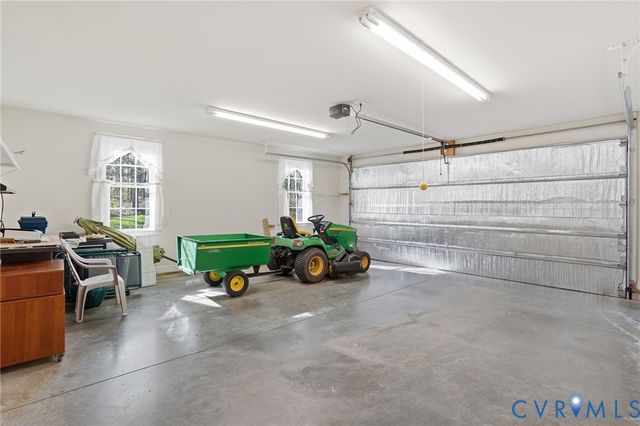 14430 Overlook Ridge Ln, Beaverdam, VA 23015