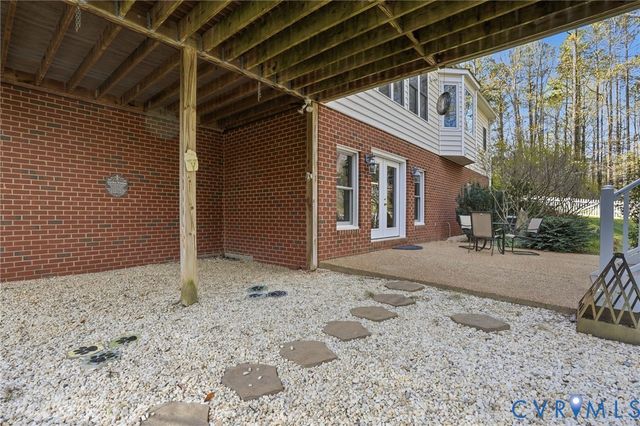 14430 Overlook Ridge Ln, Beaverdam, VA 23015