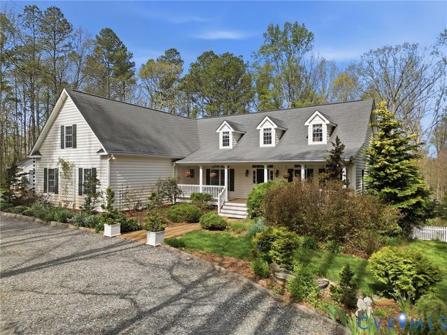 14430 Overlook Ridge Ln, Beaverdam, VA 23015