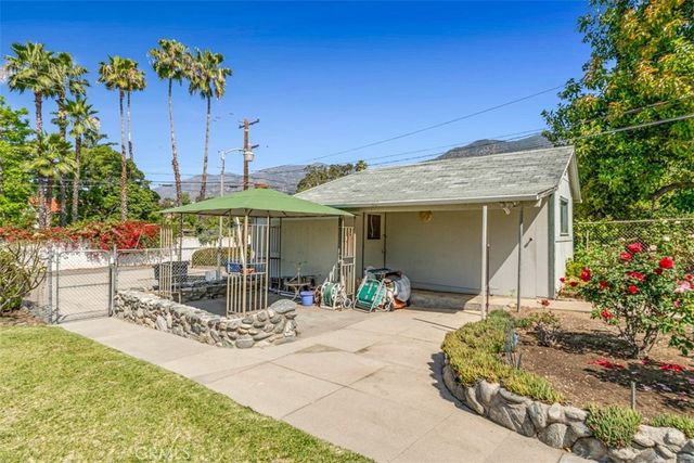 425 N Canyon, Monrovia, CA 91016
