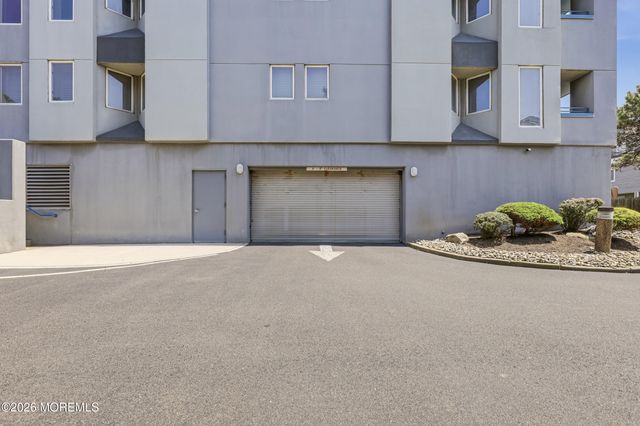 300 Ocean Avenue N C1, Long Branch, NJ 07740