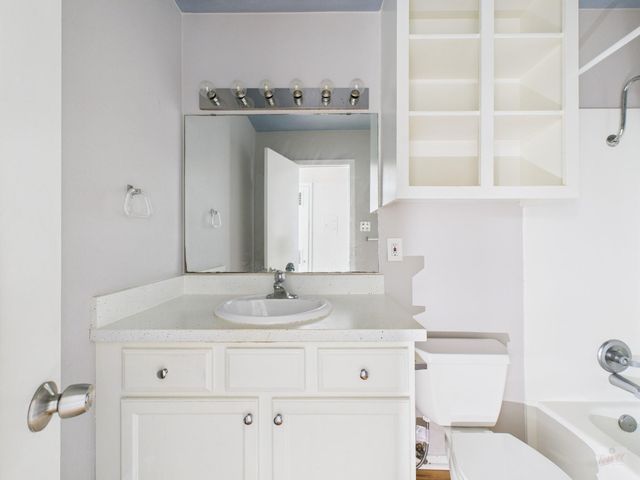 2404 Longview ST 206, Austin, TX 78705