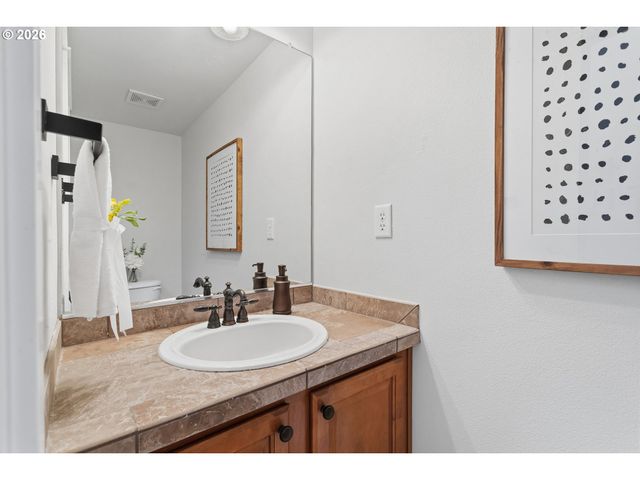 2502 Nw PARNELL Ter, Portland, OR 97229