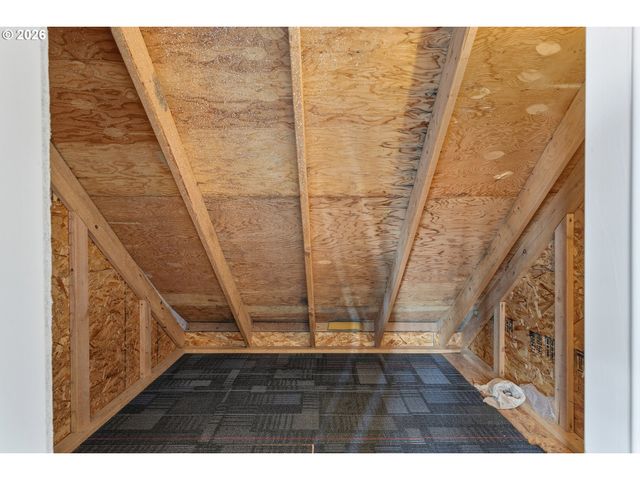 2502 Nw PARNELL Ter, Portland, OR 97229