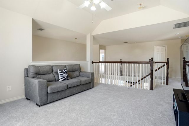 1113 Hunters Creek Drive, Carrollton, TX 75007