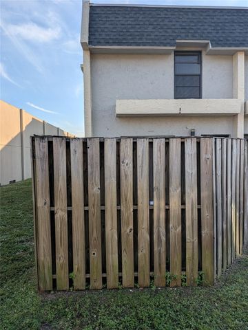 2456 NW 52nd Avenue 2456, Lauderhill, FL 33313