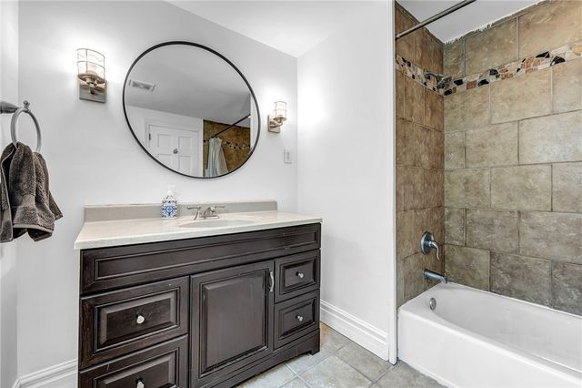3225 Comanche Road, Bethel Park, PA 15241