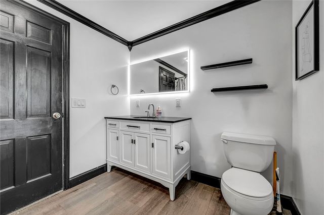 3225 Comanche Road, Bethel Park, PA 15241