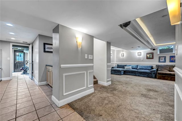3225 Comanche Road, Bethel Park, PA 15241
