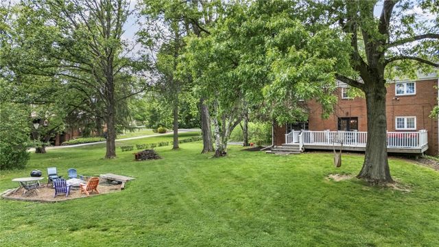 3225 Comanche Road, Bethel Park, PA 15241