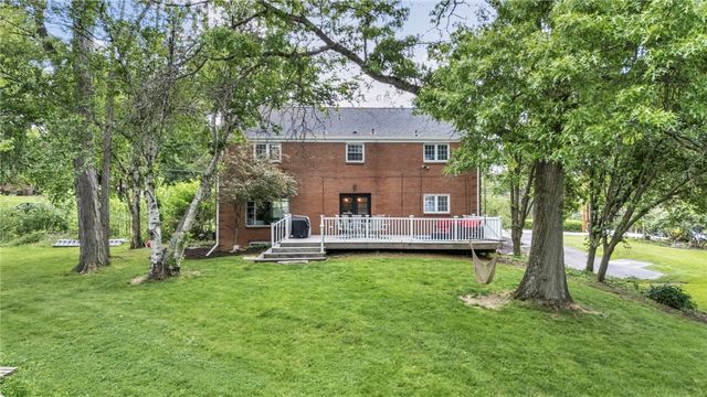 3225 Comanche Road, Bethel Park, PA 15241