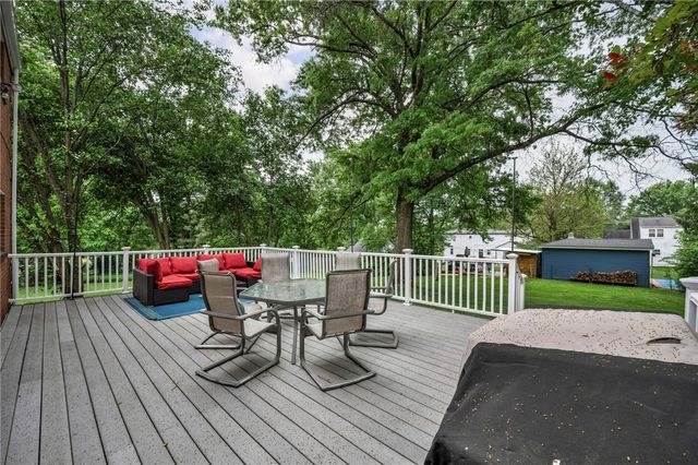 3225 Comanche Road, Bethel Park, PA 15241