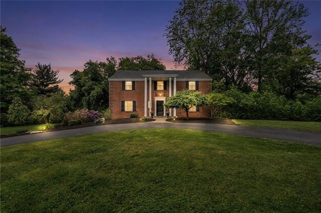 3225 Comanche Road, Bethel Park, PA 15241