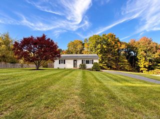 15 Countryman Lane, Wallkill, NY 12589