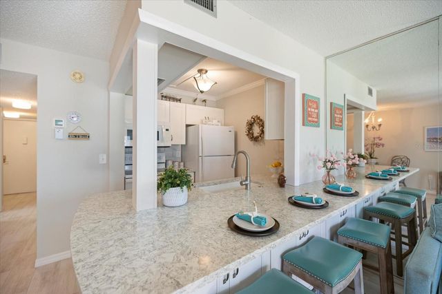 1604 STICKNEY POINT ROAD 4-102, Sarasota, FL 34231