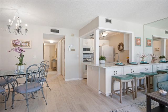 1604 STICKNEY POINT ROAD 4-102, Sarasota, FL 34231